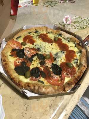 Cris Pizzaria E Churrascaria