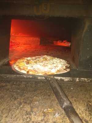 Zampa Pizzaria