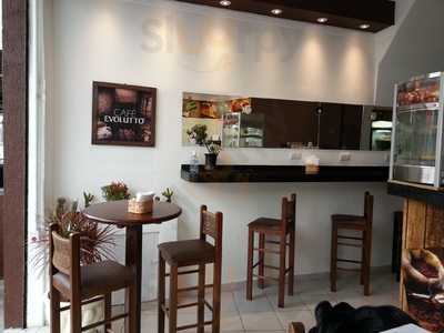 Macof - Rotisserie & Cafe