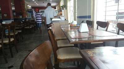 Pardinho Paes E Doces