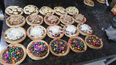 Mega Esfiharia E Pizzaria