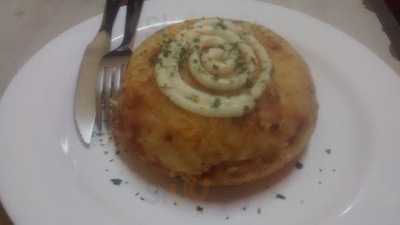 Jully's Potato & Burguer