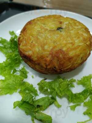 Jully's Potato & Burguer