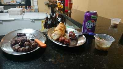 Pau No Gato Espetinhos