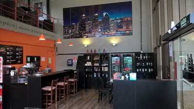 Cosmopolitan Cafe E Bistrô