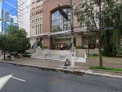 Cosmopolitan Cafe E Bistrô