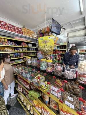 Agua Na Boca Bomboniere