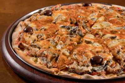 Churrascaria E Pizzaria Lourena