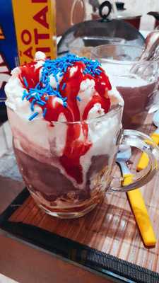 Akita Lanchonete E Sorveteria