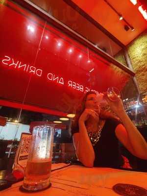 Sr. Balthazar Lounge & Bar