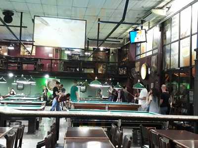Bar E Bilhar V-8.