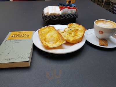 Benjamin A Padaria Patio São Bento