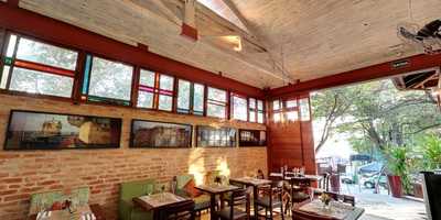 Restaurante E Choperia Bananass