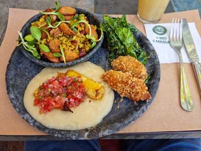 Restaurante E Choperia Bananass