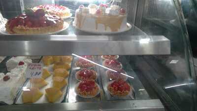 Codorna Paes E Doces