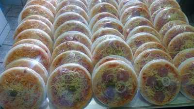 Pizzas E Esfihas Capelli