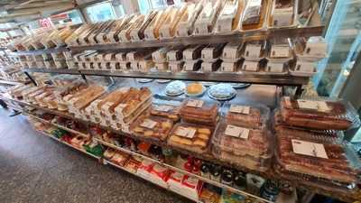 Andreia Paes E Doces