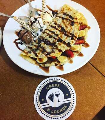 Crepe & Lounge