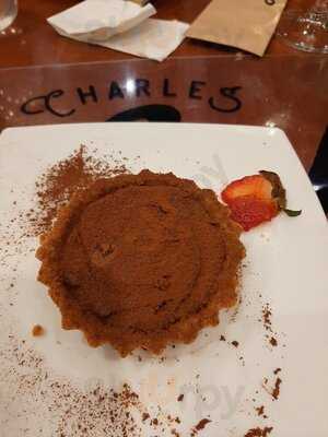 Charles Lucky Osteria