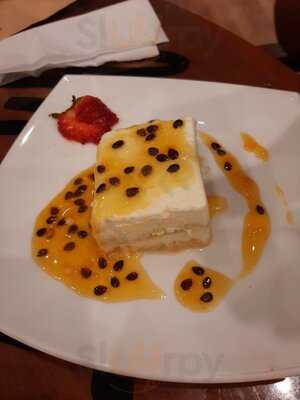 Charles Lucky Osteria