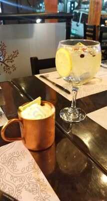 History Lounge And Food