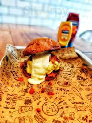 X Brasa Burguer And Beer