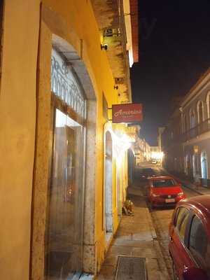 Américo Pães E Café