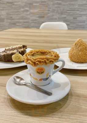 Américo Pães E Café