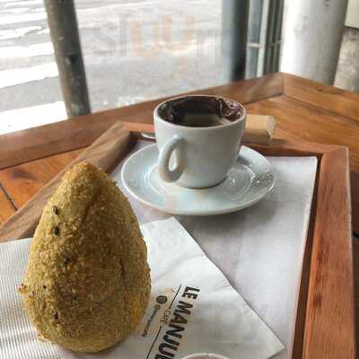 Le Manjue Café