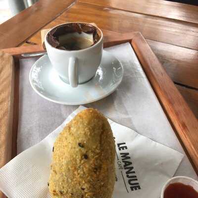Le Manjue Café