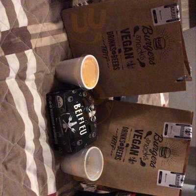 Beleleu Burger & Bar