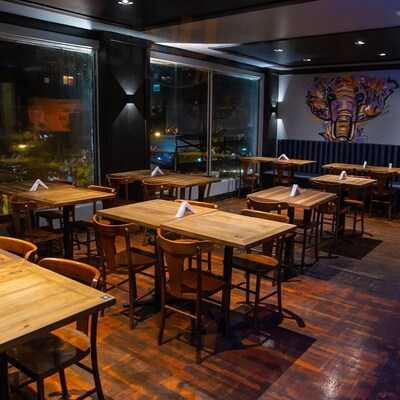 Batika Stories Bar