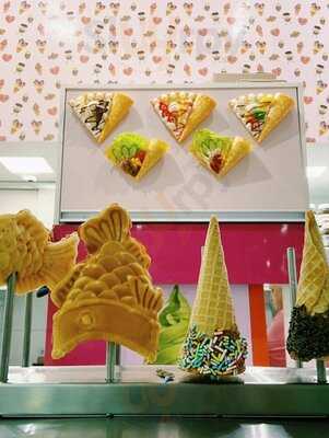 Oishii Japanese Crepes & Ice Cream