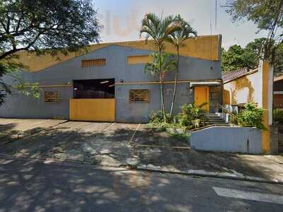 Lions Footbowling & Burger