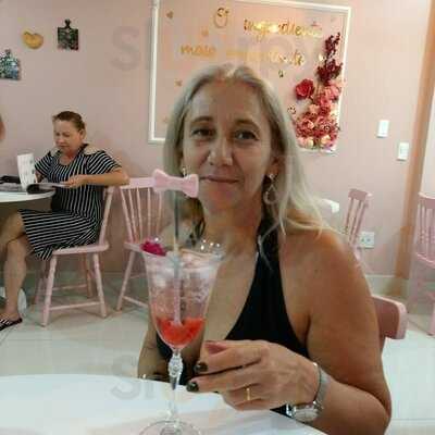 Michelle Ferreira Douce Maison