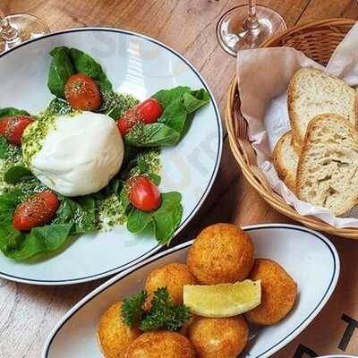 Pecorino Bar & Trattoria Plaza Sul