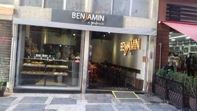Benjamim A Padaria