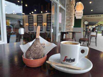 Titia Avó Maria Coxinha - Passeio Primavera