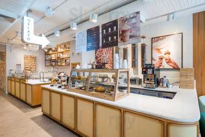 Bacio Di Latte - Antonio Carlos