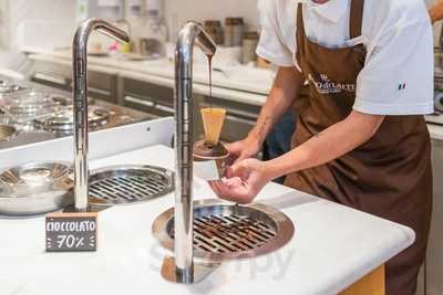 Bacio Di Latte - Antonio Carlos