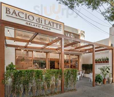 Bacio Di Latte - Carlos Weber