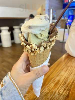 Bacio Di Latte - Shopping Santa Cruz