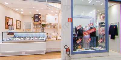Bacio Di Latte - Shopping Santa Cruz