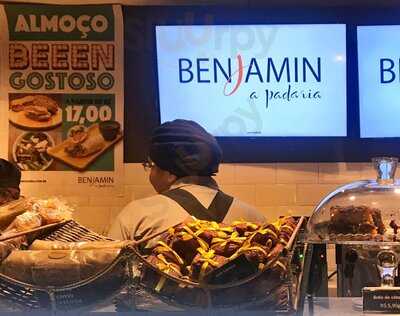 Benjamin A Padaria