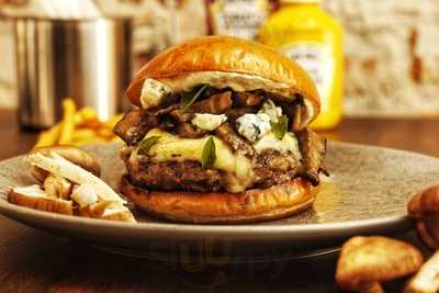 Chewie Burger And Beer