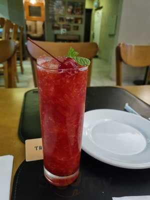 Tamareira Fábrica Bar