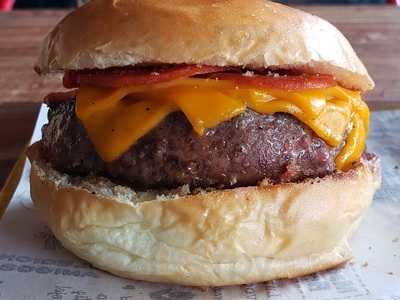 Firebox Meat & Burges