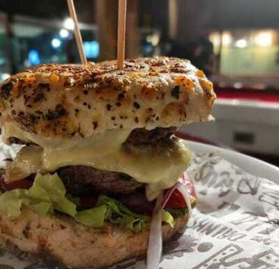 Maria Bonita Sinuca E Bar