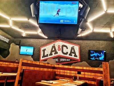 La & Ca Burgers Sports Bar