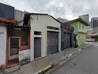 Raro Burger & Friends